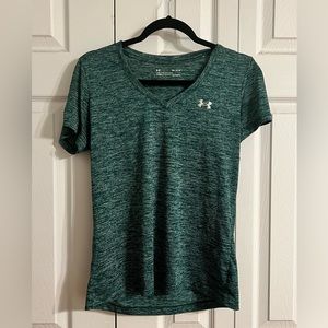 Under Armour tech twist v-neck performance tee, green, medium